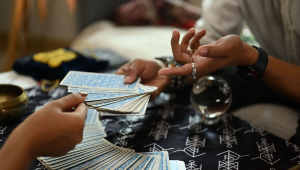 Baralho cigano: previsão para os 12 signos de 13 a 19 de abril de 2026