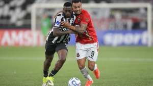 Botafogo estreia na Sul-Americana com empate em 1 a 1com Caracas