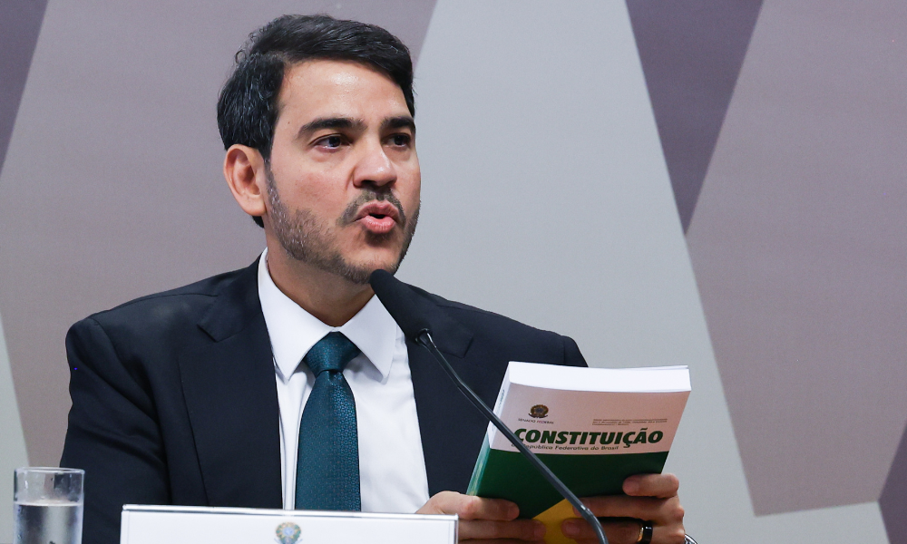 Advogado-geral da União (AGU), Jorge Messias, durante sabatina na Comissão de Constituição e Justiça (CCJ) do Senado