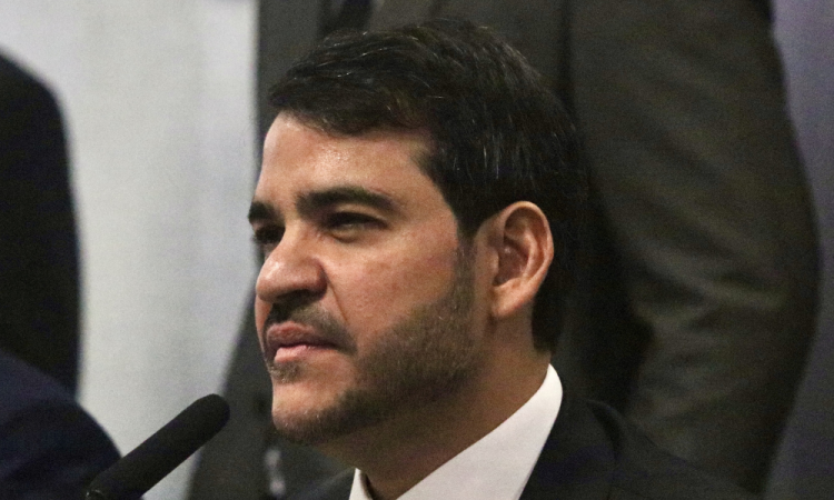 Advogado-geral da União (AGU), Jorge Messias, durante sabatina na Comissão de Constituição e Justiça (CCJ) do Senado