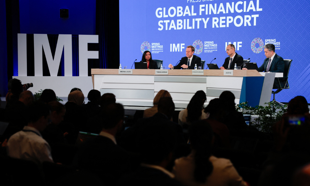 Coletiva de imprensa sobre o Relatório de Estabilidade Financeira Global do FMI durante as Reuniões de Primavera do FMI e do Grupo Banco Mundial de 2026 em Washington, nos Estados Unidos