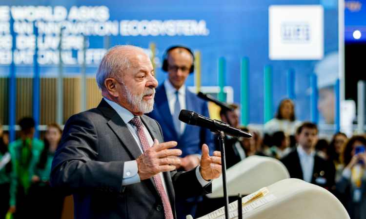 Presidente Lula (PT) durante discurso na Feira Industrial de Hanôver, na Alemanha