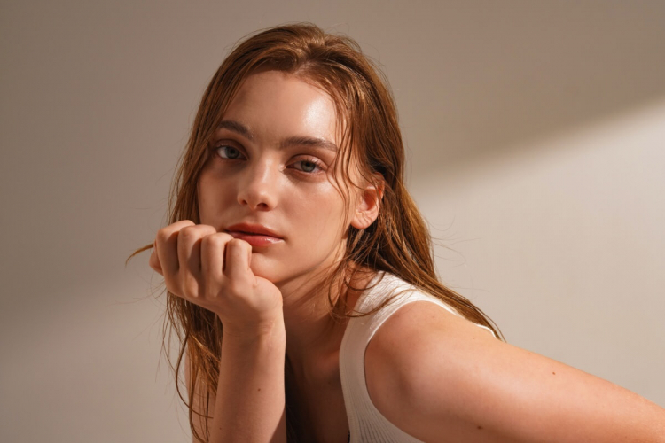 Estética sutil que busca resultados naturais: conheça o conceito de Quiet Beauty