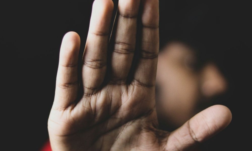 estupro, asedio e abuso sexual