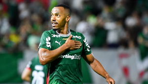 Com dois de Marlon, Palmeiras vence Grêmio e mantém vantagem na liderença