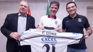 Fernando Diniz é anunciado como novo técnico do Corinthians