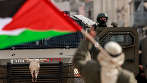 Irã executa dois homens condenados por ligações com um grupo de oposição