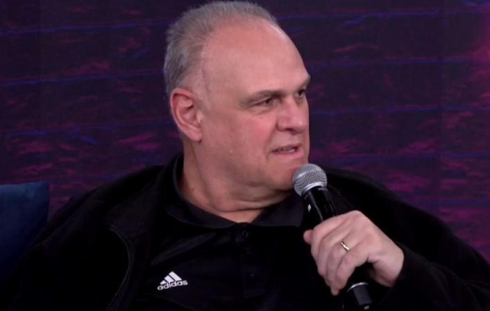 Oscar Schmidt em entrevista ao Talk Show JP