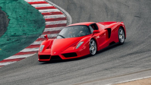 A curva do Saca-Rolhas em Laguna Seca: Análise do trecho mais desafiador do automobilismo