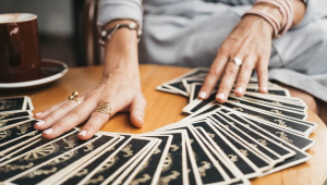 Tarot do dia: previsão para os 12 signos em 05/04/2026