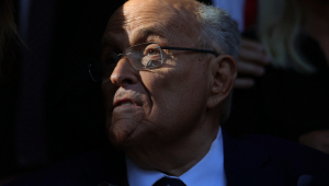 Ex-prefeito de NY, Rudolph Giuliani está em ‘estado crítico’ em hospital, diz jornal
