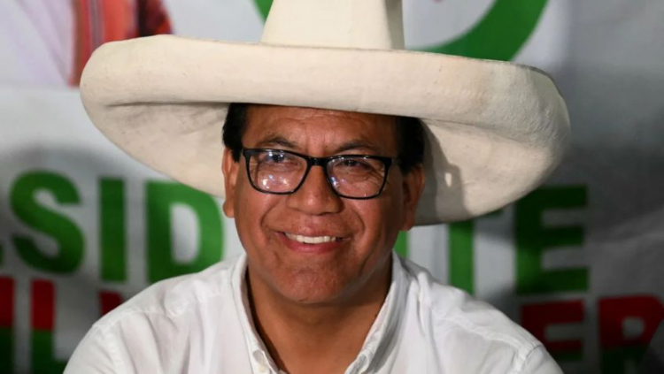 Candidato à presidência do Peru, Roberto Sánchez