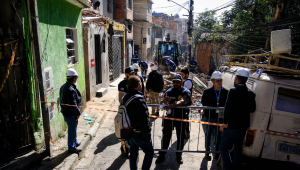 Defesa Civil começa a demolir casas após explosão em São Paulo