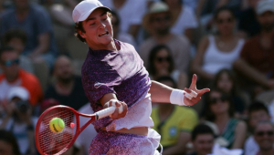 João Fonseca vence francês Luka Pavlovic na estreia de Roland Garros