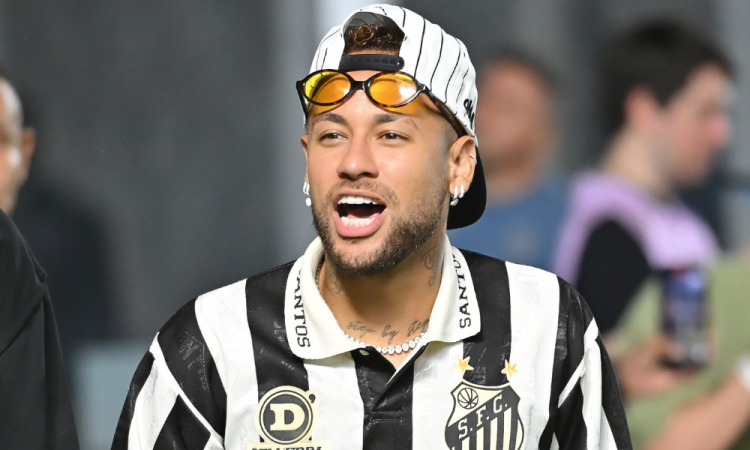 Neymar após a vitória do Santos contra o Deportivo Cuenca, pela Copa Sul-Americana