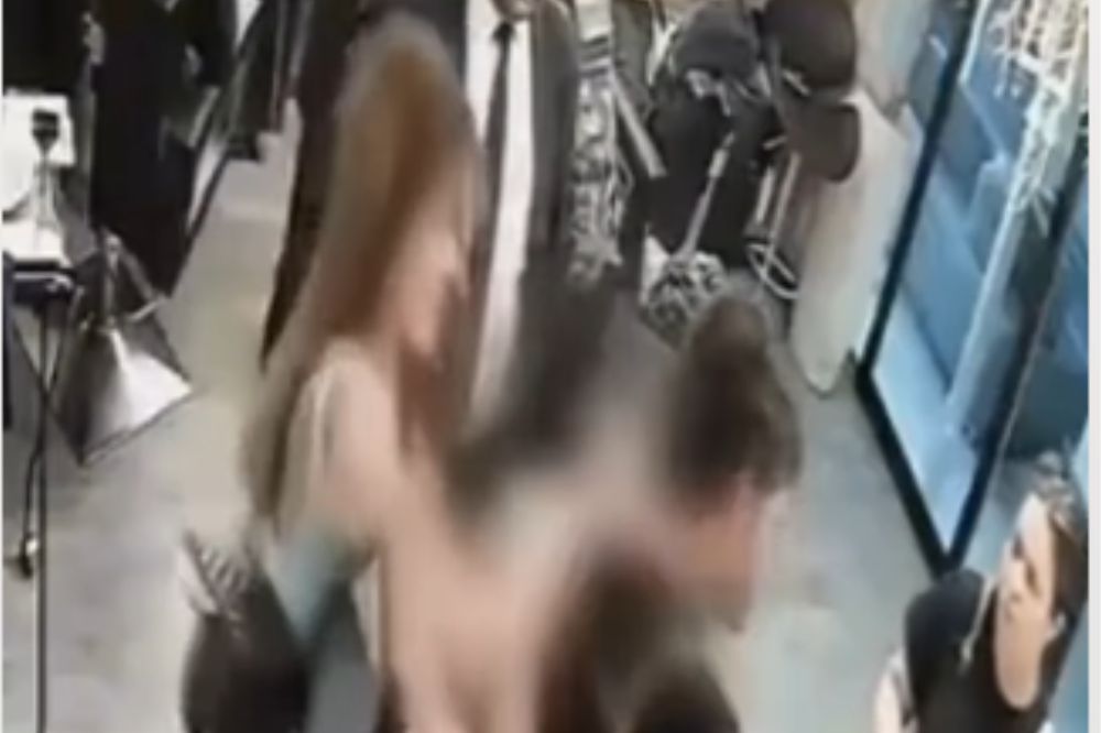 Mulher que tentou esfaquear cabeleireiro