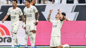 Corinthians perde para o Botafogo e cai para a zona de rebaixamento