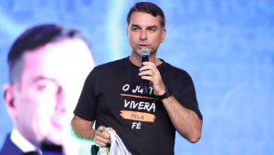 Flávio Bolsonaro (2)