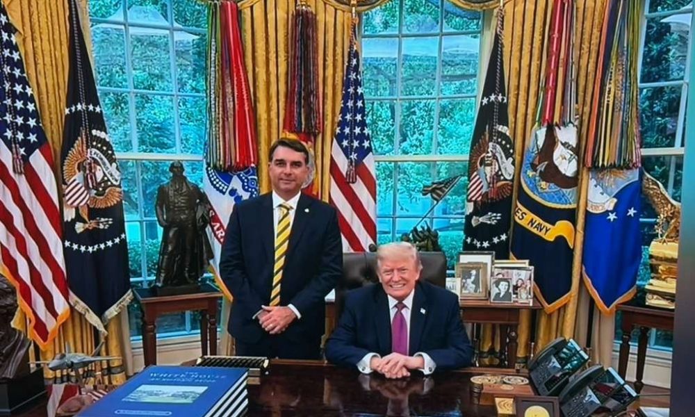 Flávio Bolsonaro e Trump