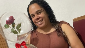 Mulher jogada de penhasco por ex-companheiro recebe alta em MG