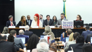 Fim da escala 6×1: comissão especial da Câmara vota parecer sobre PEC nesta quarta-feira
