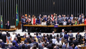 Fim da escala 6×1: veja como votaram os deputados na Câmara