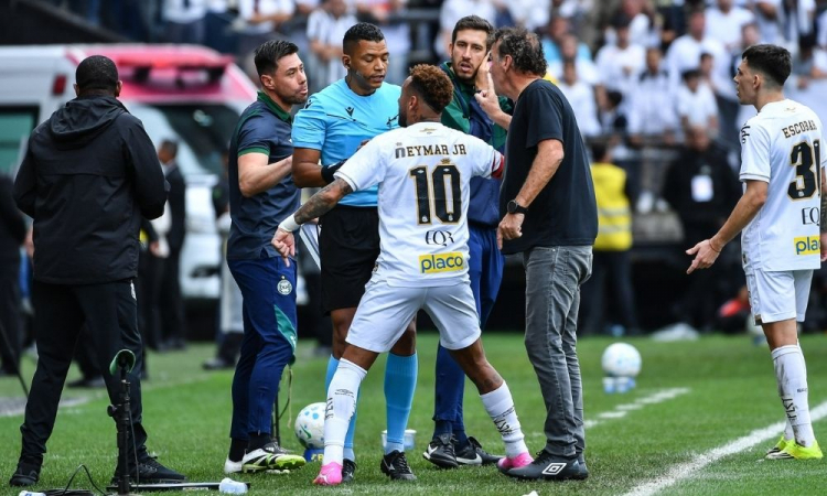 neymar revoltado