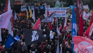 Estudantes da USP, Unesp e Unicamp se reúnem com o governo de SP após marcha