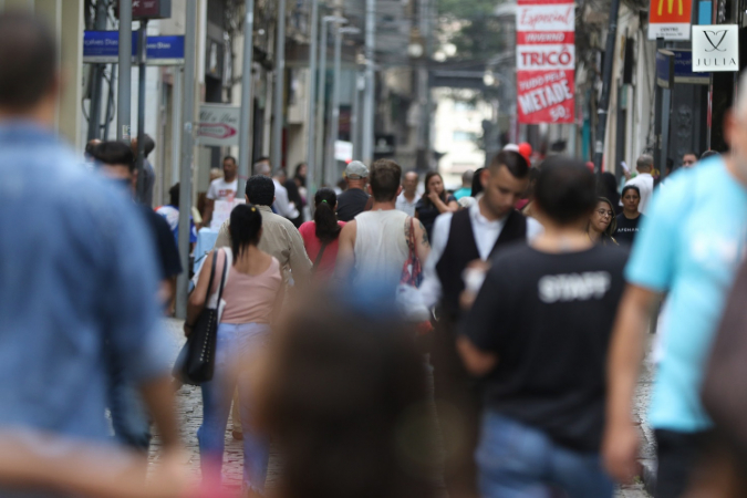 Multidão no Centro do Rio de Janeiro