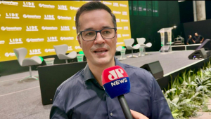 Deltan critica fala de Zema sobre Flávio e diz que oposição não pode ‘fortalecer o PT’