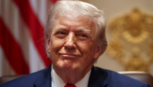 Trump devolve proposta e exige mudanças em acordo com o Irã para pôr fim à guerra